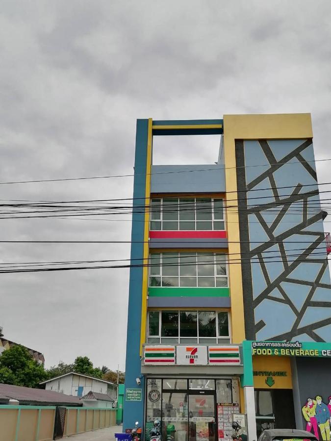 The Sea Bangsaen Hotel Extérieur photo