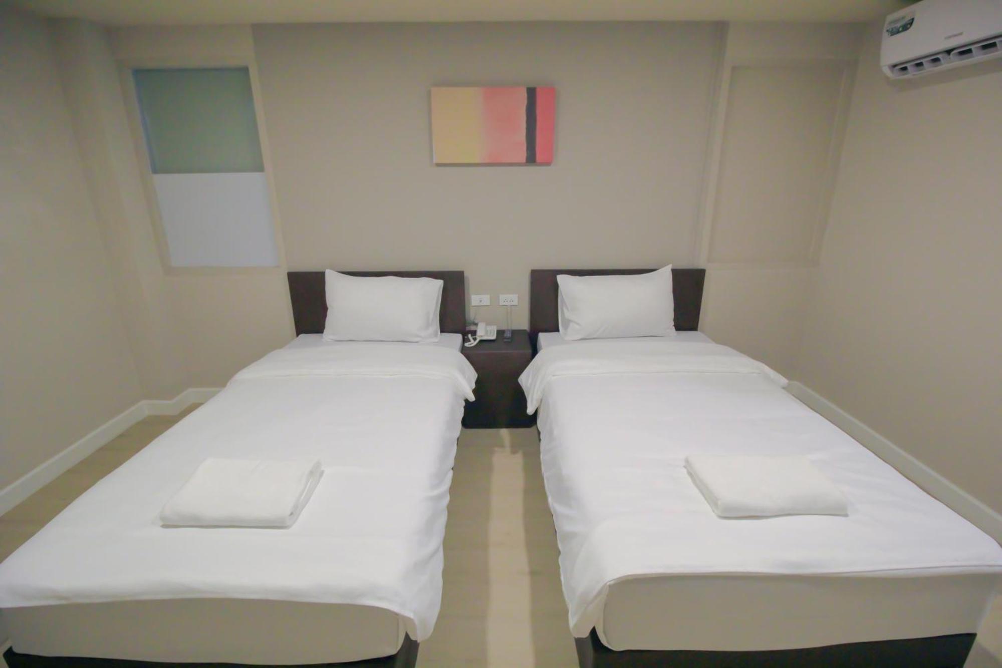 The Sea Bangsaen Hotel Extérieur photo