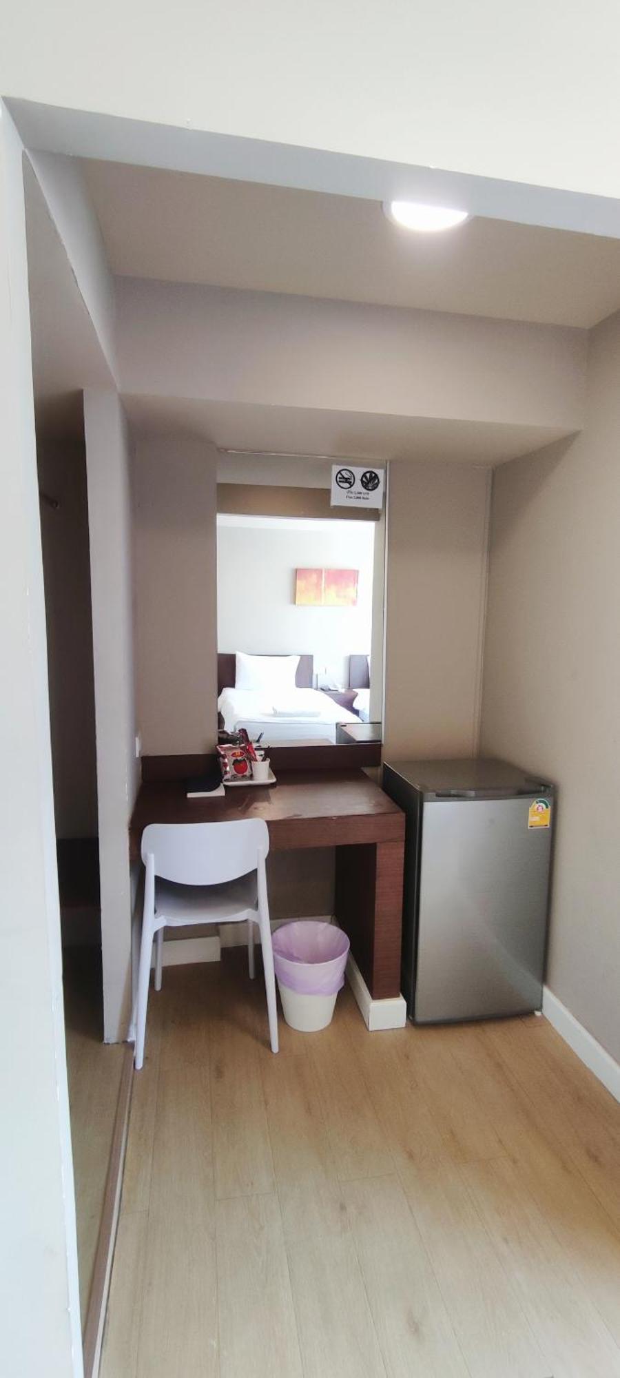 The Sea Bangsaen Hotel Extérieur photo